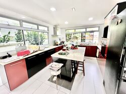 Hong Leong Garden (D5), Terrace #403519011
